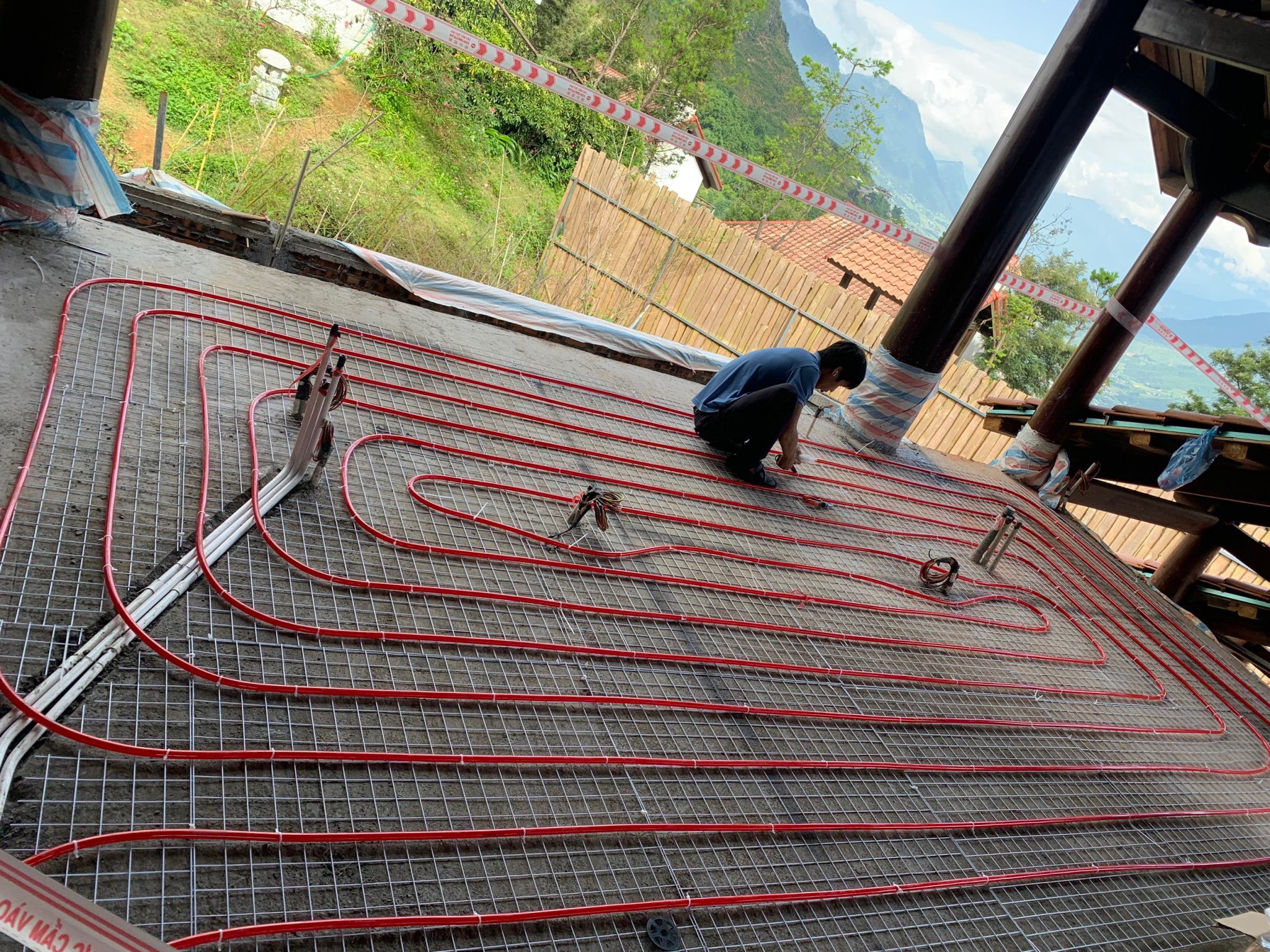 Khu nghỉ dưỡng – hệ sưởi sàn nước nóng